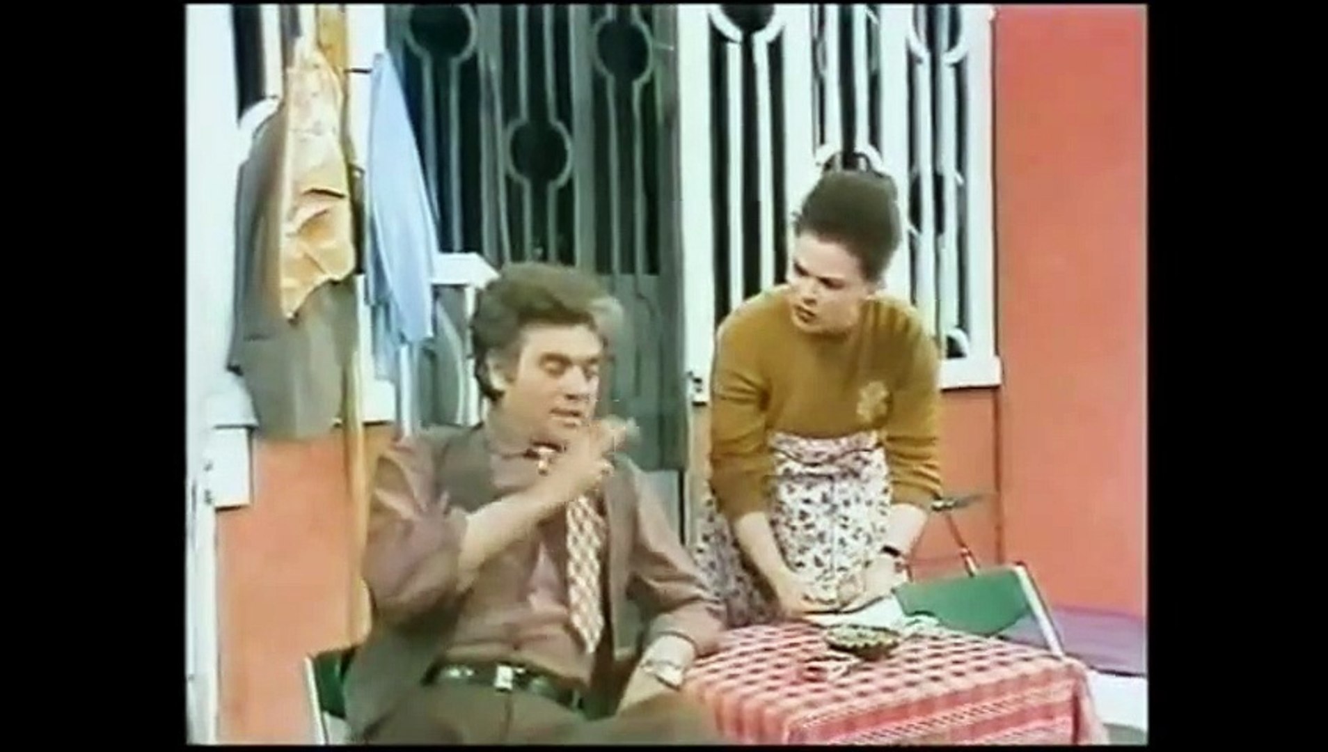 37 vite më parë shfaqej për herë të parë komedia më e bukur shqiptare, “Pallati 176”.
